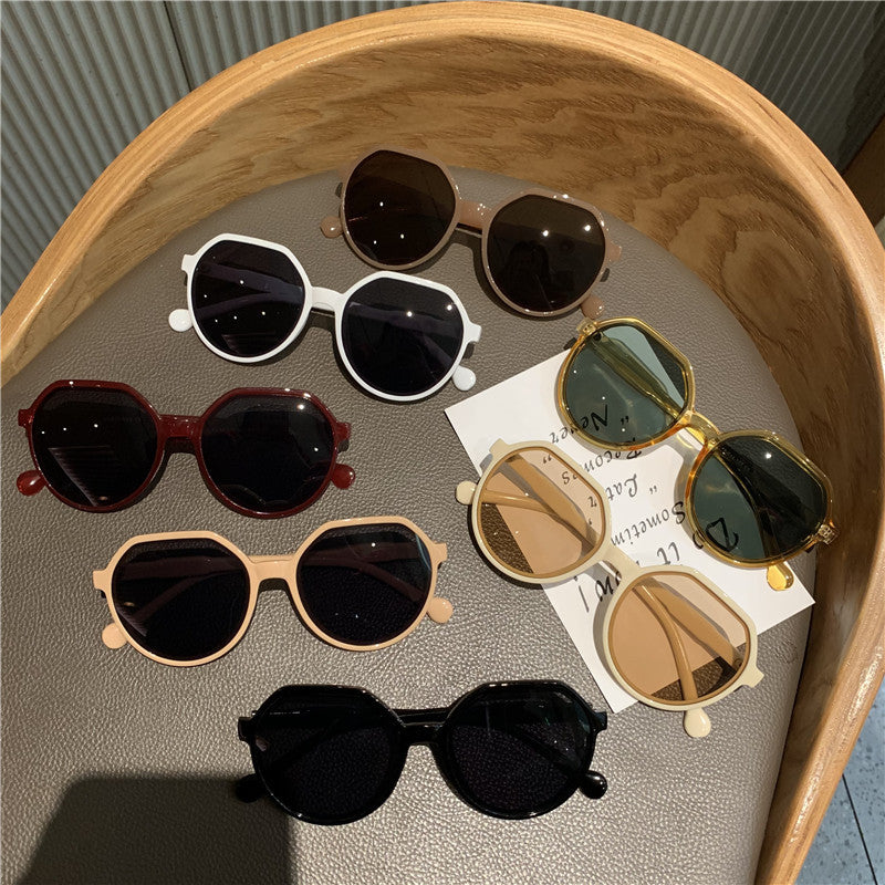 Women's Vintage Statement Frame Polarized Sunglasses