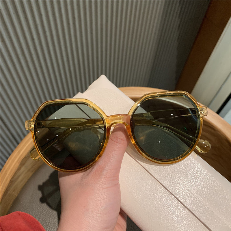 Women's Vintage Statement Frame Polarized Sunglasses