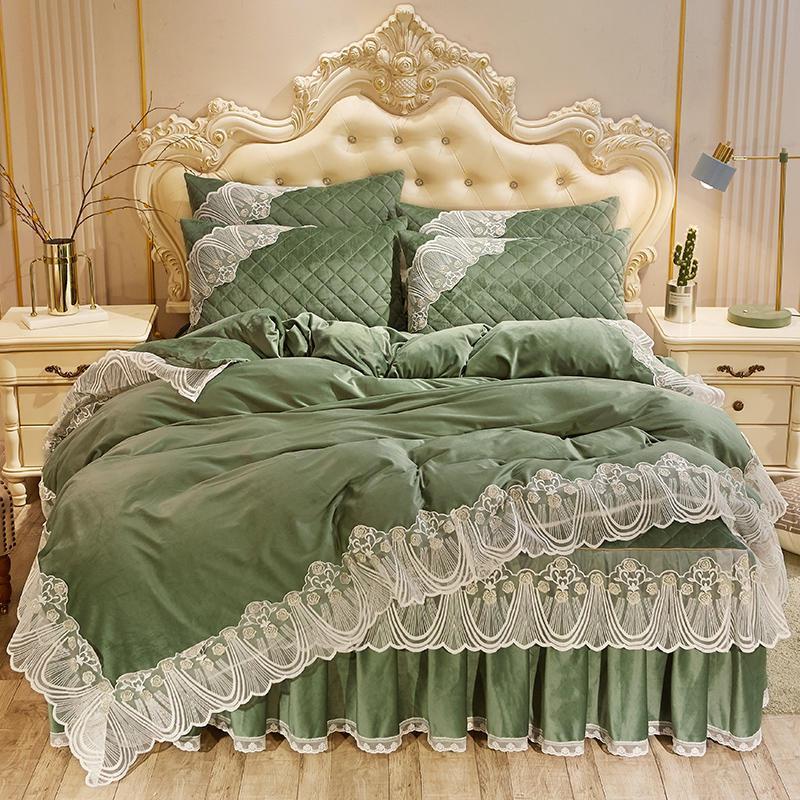 Crystal Velvet Quilted Bed Dress Four-piece Warm Lace Embroidered Lace